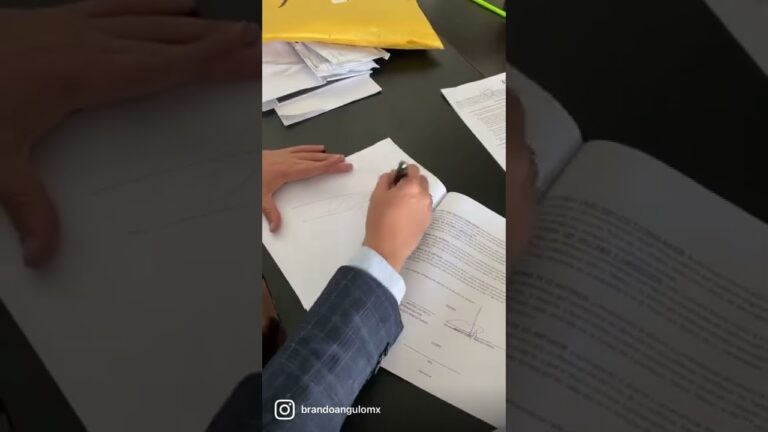 donde se firma un contrato de trabajo