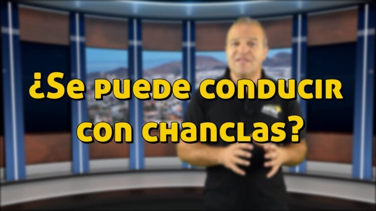 se puede conducir con chanclas